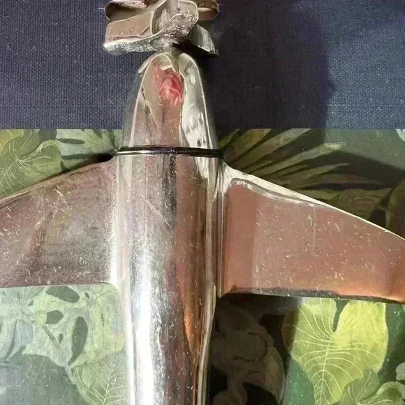 Plane bottle opener - Picture 2 of 3